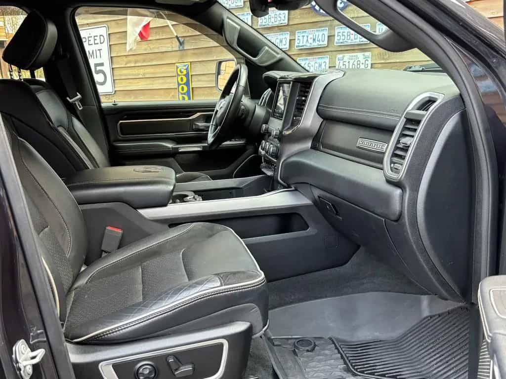 Dodge RAM 1500 5,7 Laramie Sport LPG CrewCab LED AHK 07/2021-photo-25
