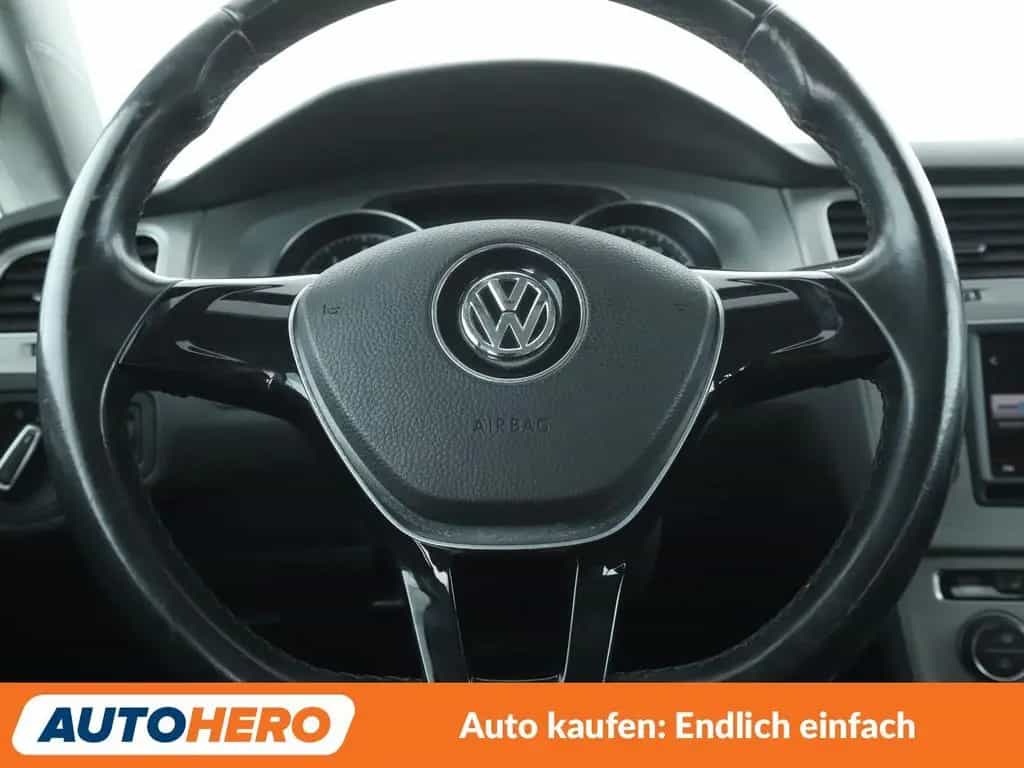 Volkswagen Golf VII 1.2 TSI Comfortline BMT*TEMPO*PDC*SHZ* 08/2015-photo-18