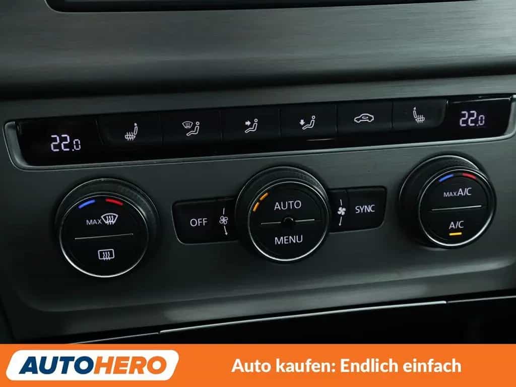 Volkswagen Golf VII 1.2 TSI Comfortline BMT*TEMPO*PDC*SHZ* 08/2015-photo-21