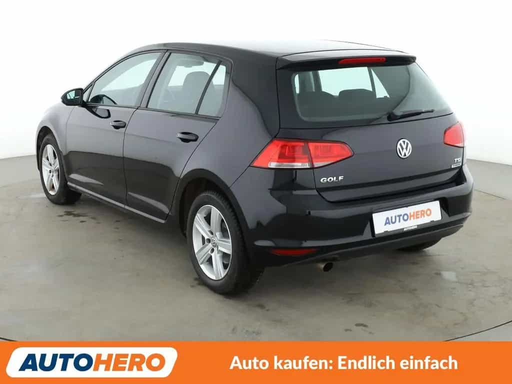 Volkswagen Golf VII 1.2 TSI Comfortline BMT*TEMPO*PDC*SHZ* 08/2015-photo-3