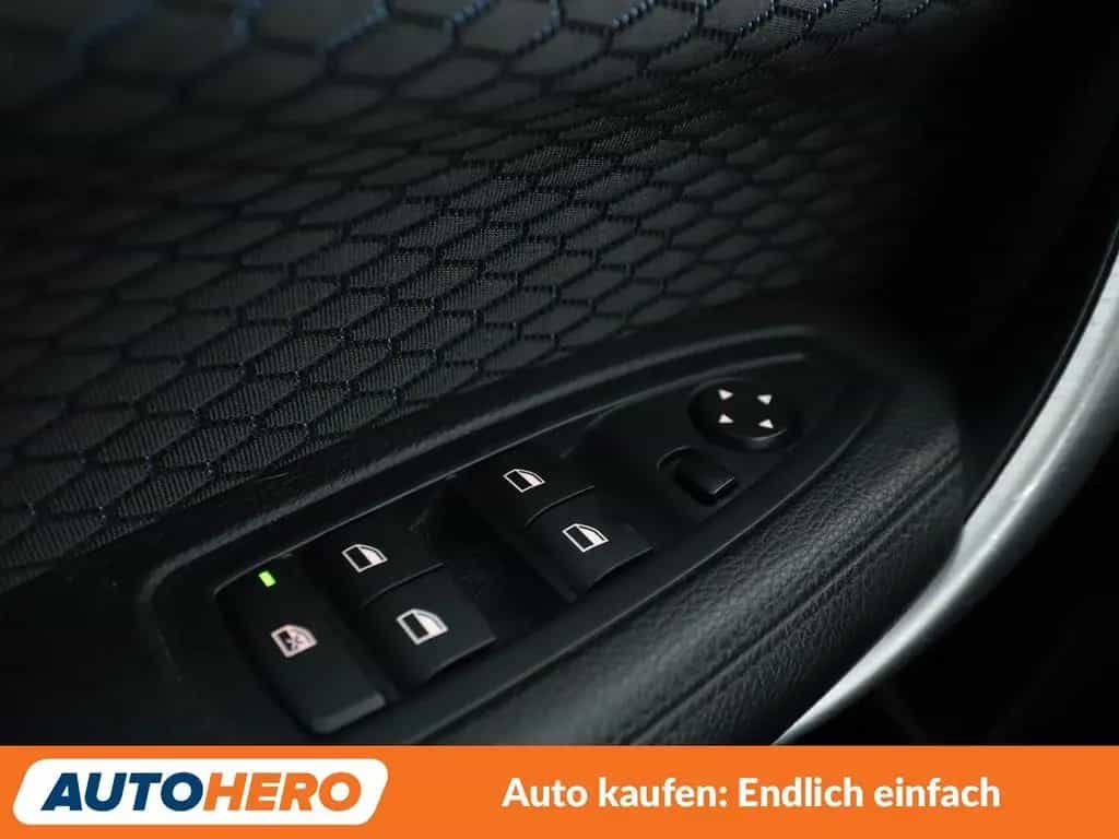 BMW 1 Series M140i  Aut.*LED*TEMPO*PDC*SHZ* 12/2016-photo-24