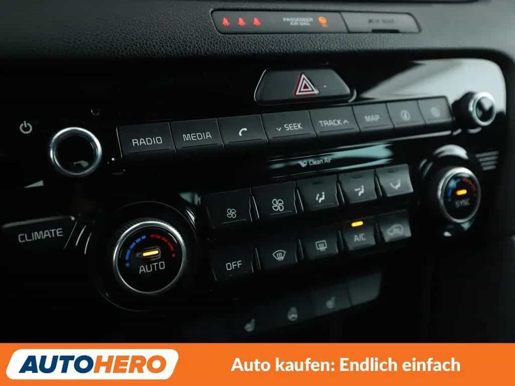 Kia Sportage 1.6 TGDI GT Line 4WD Aut.*NAVI*BiXENON* 05/2017-photo-21