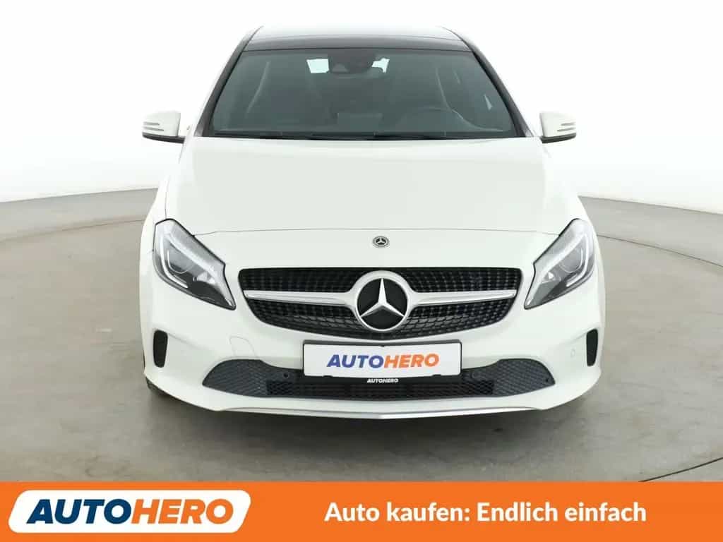 Mercedes-Benz A 180 BlueEfficiency Style*NAVI*LED*PDC 09/2017-photo-8