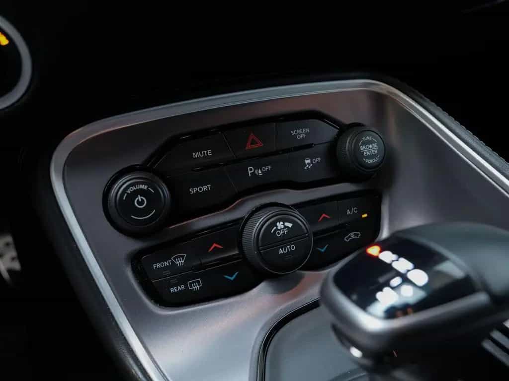 Dodge Challenger 5.7 HEMI 2,99% NAP KLAPPENABGAS*ALCAN 07/2019-photo-27