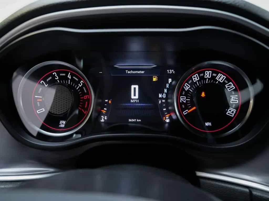 Dodge Challenger 5.7 HEMI 2,99% NAP KLAPPENABGAS*ALCAN 07/2019-photo-29