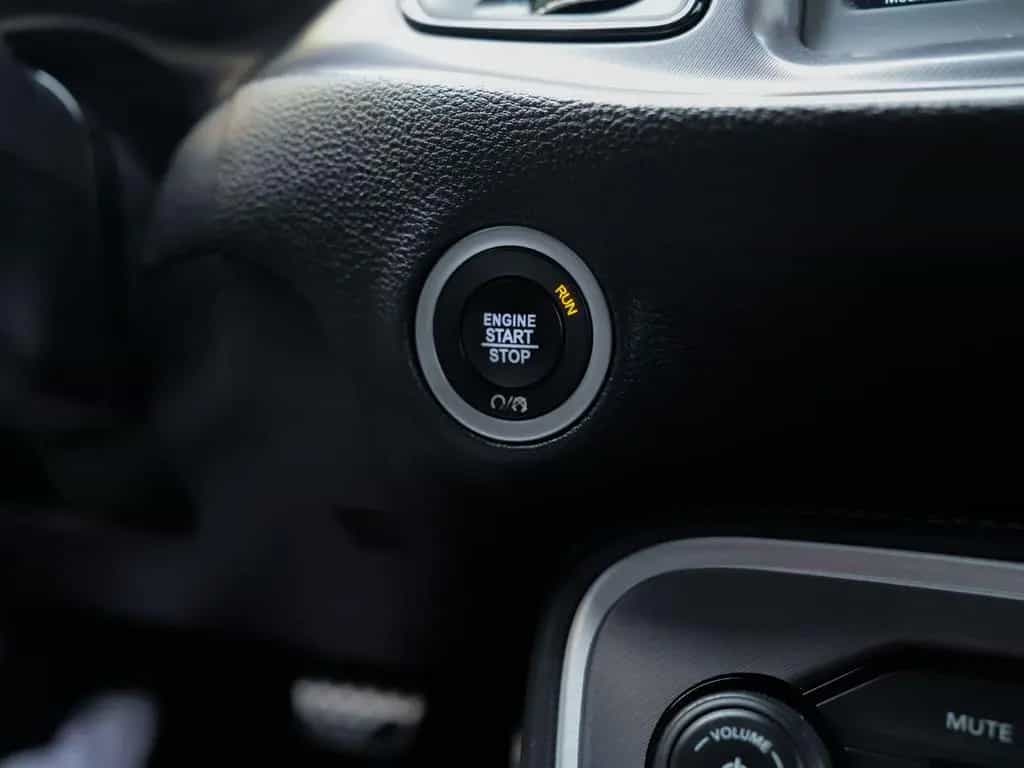 Dodge Challenger 5.7 HEMI 2,99% NAP KLAPPENABGAS*ALCAN 07/2019-photo-33