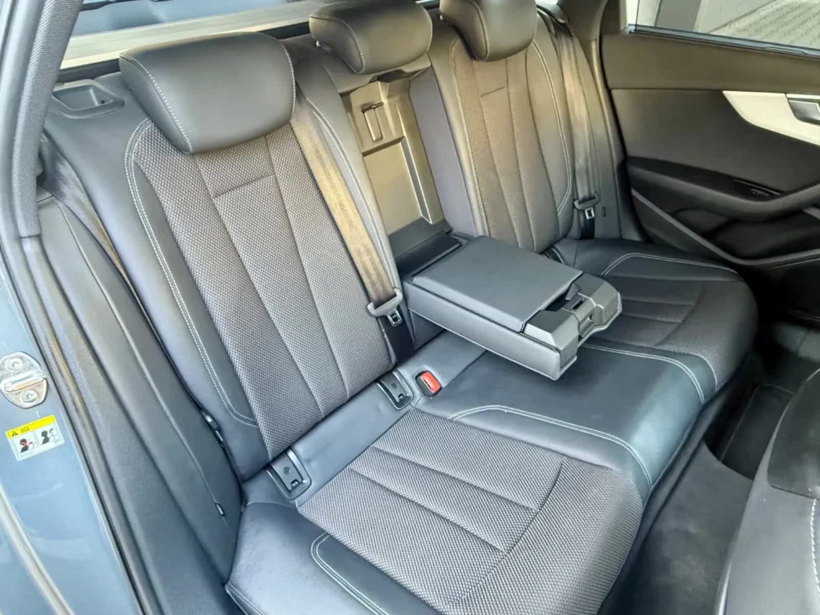 Audi A4 11/2017-photo-18