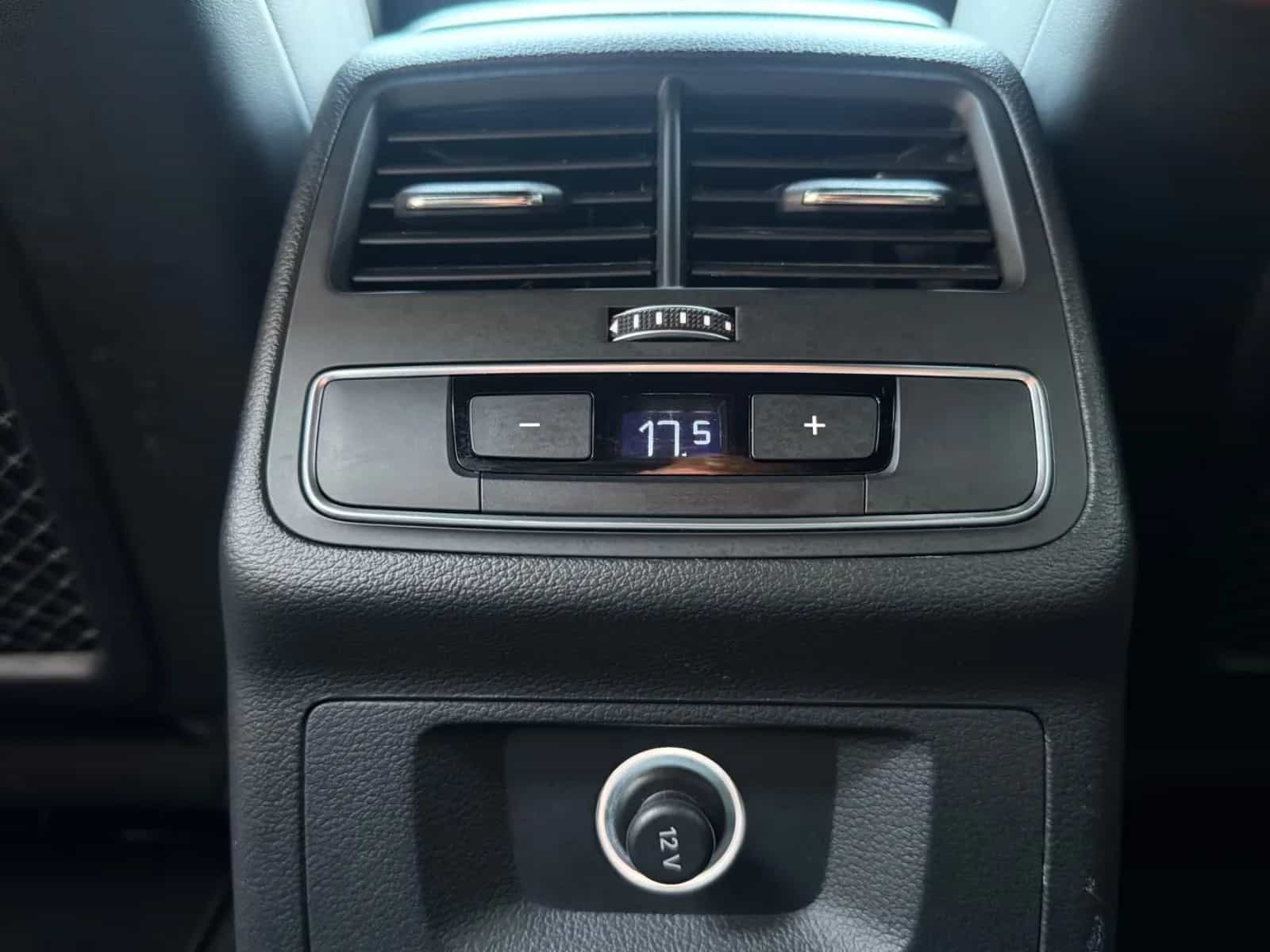 Audi A4 11/2017-photo-20