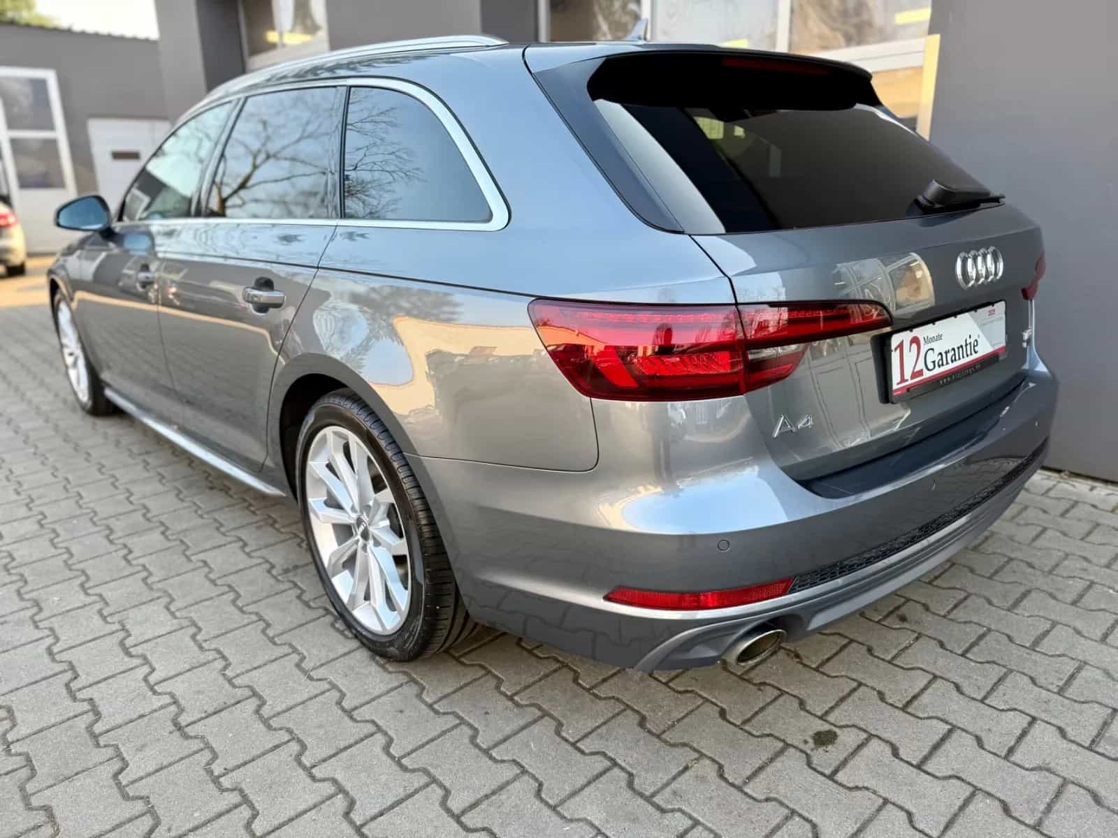 Audi A4 11/2017-photo-3