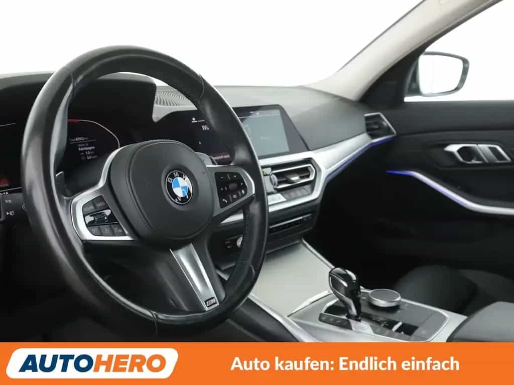 BMW 330 i Sport Line Aut.*NAVI*LED*PDC*TEMPO*360° 10/2020-photo-10