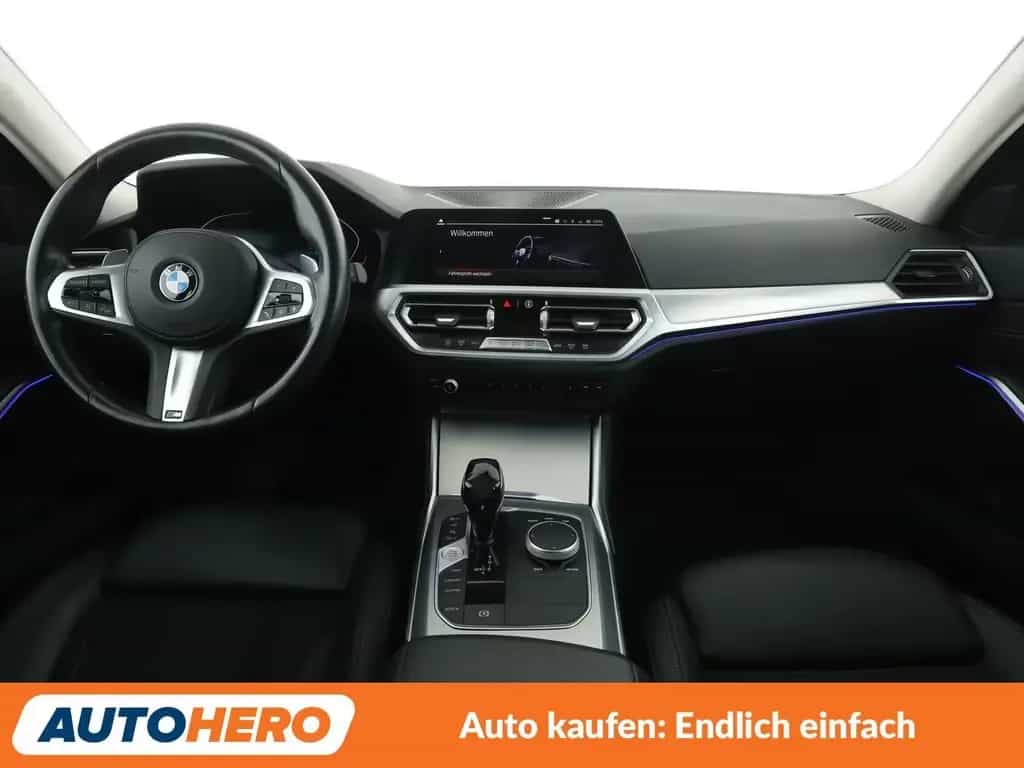 BMW 330 i Sport Line Aut.*NAVI*LED*PDC*TEMPO*360° 10/2020-photo-11