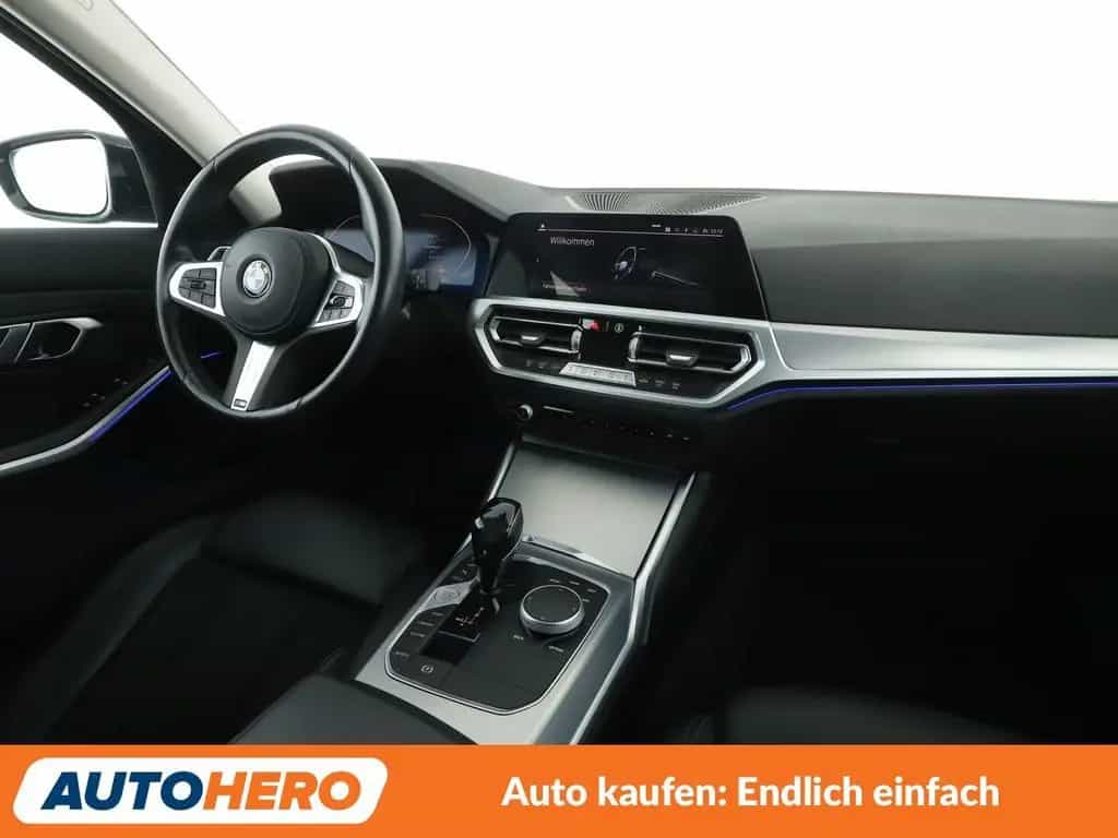 BMW 330 i Sport Line Aut.*NAVI*LED*PDC*TEMPO*360° 10/2020-photo-12