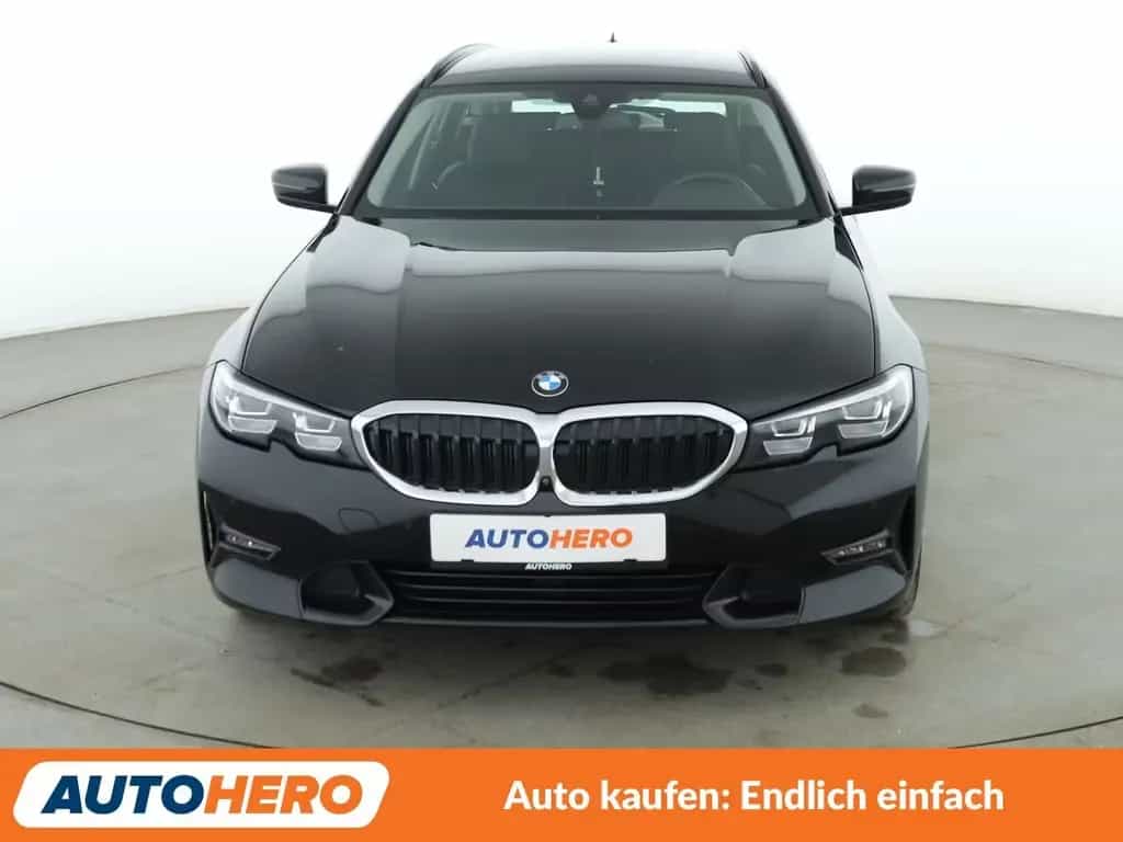 BMW 330 i Sport Line Aut.*NAVI*LED*PDC*TEMPO*360° 10/2020-photo-8