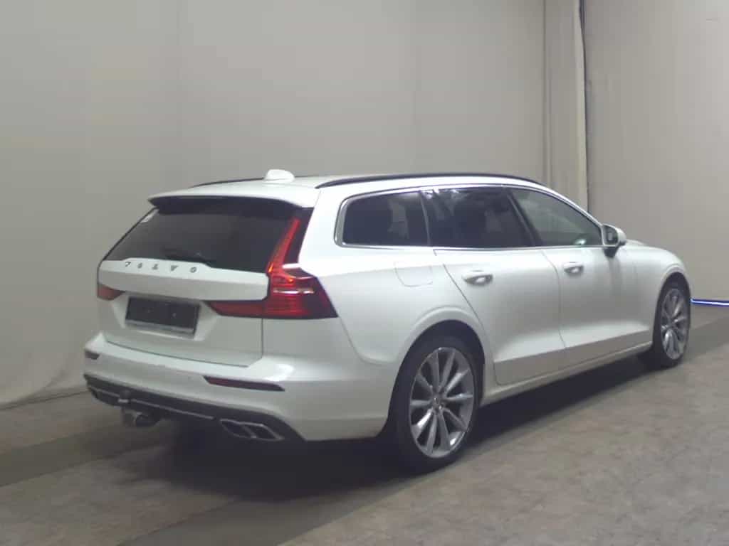 Volvo V60 B4 Momentum Pro Navi LED 11/2021-photo-3