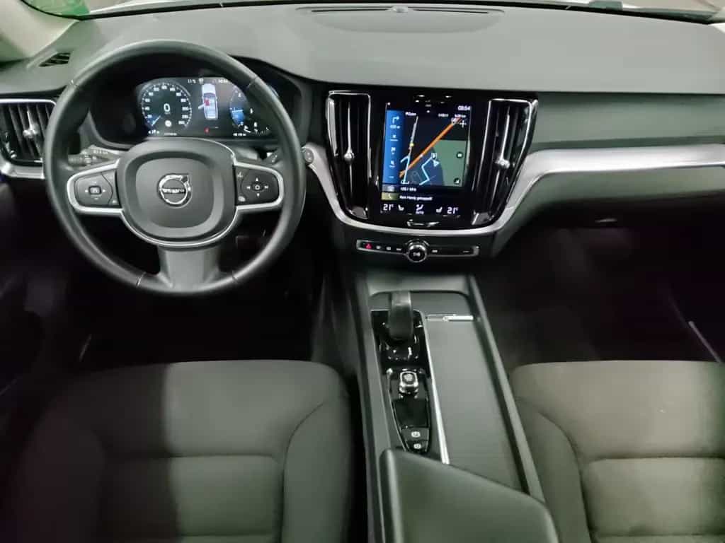 Volvo V60 B4 Momentum Pro Navi LED 11/2021-photo-4