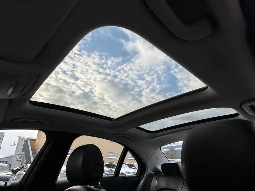 Mercedes-Benz C-Class 200 Lim. 7G* AVANTGARDE*PANO*NAVI*SHZ*360° 09/2016-photo-14
