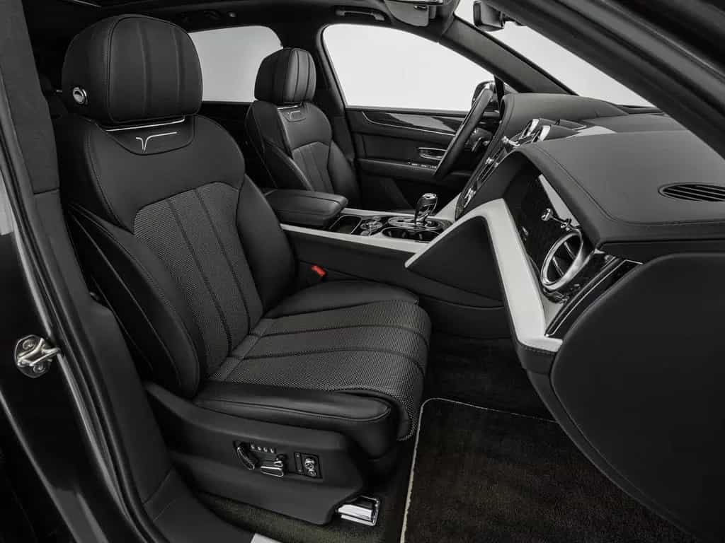 Bentley Bentayga V8 Design Series 11/2020-photo-20