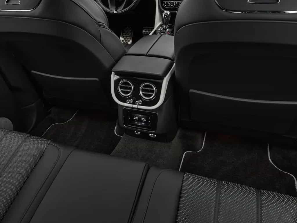 Bentley Bentayga V8 Design Series 11/2020-photo-26