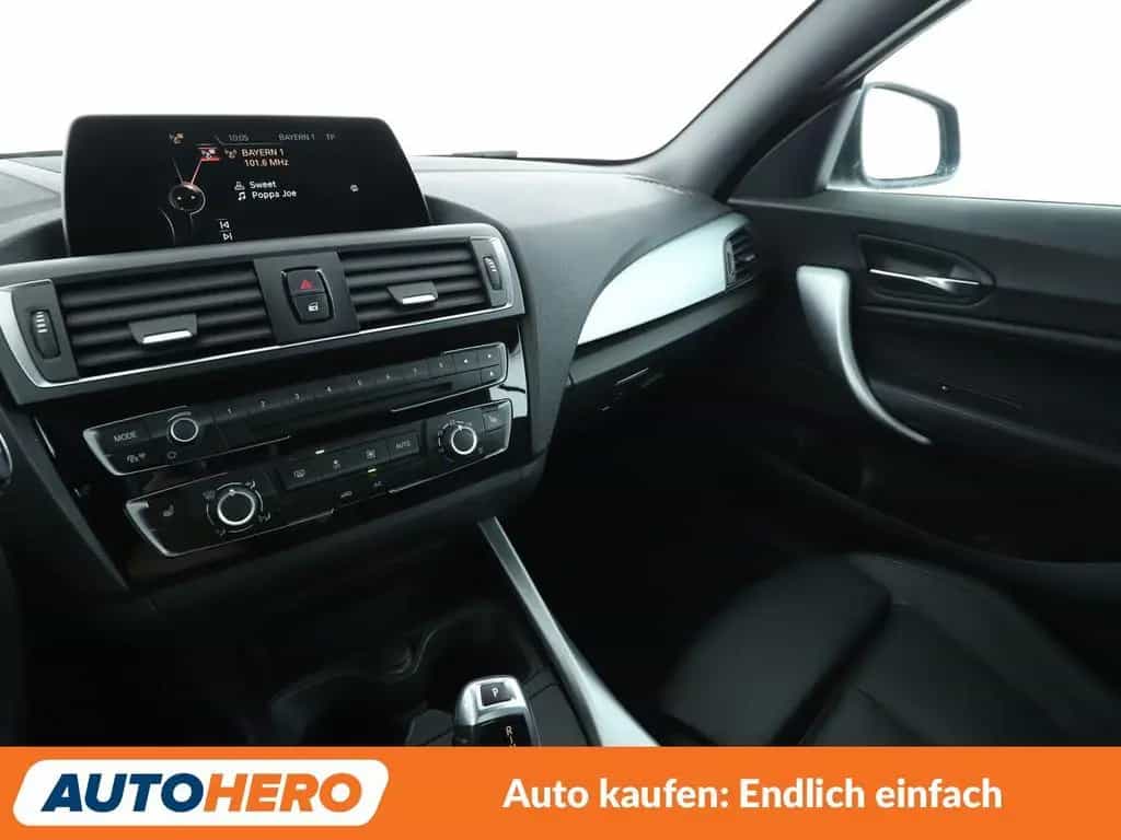 BMW 2 Series 220i M Sport Aut.*NAVI*PDC*SHZ*TEMPO* 06/2016-photo-26