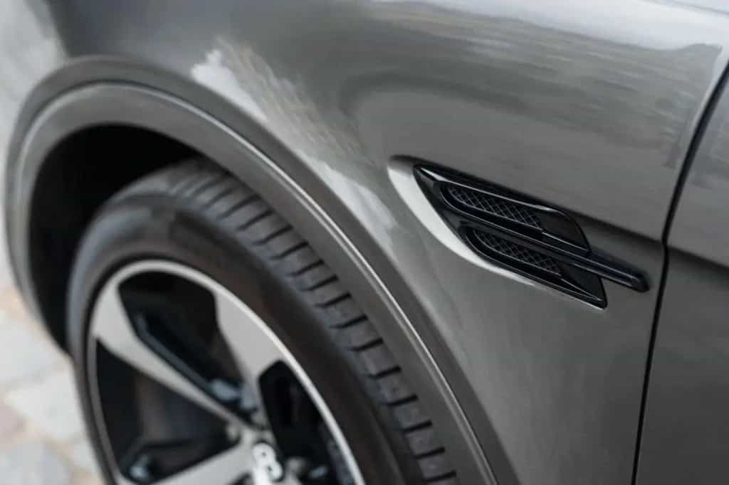 Bentley Bentayga 6.0 W12 - first hand, 30 900 kms 03/2018-photo-25
