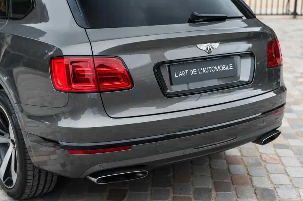 Bentley Bentayga 6.0 W12 - first hand, 30 900 kms 03/2018-photo-30