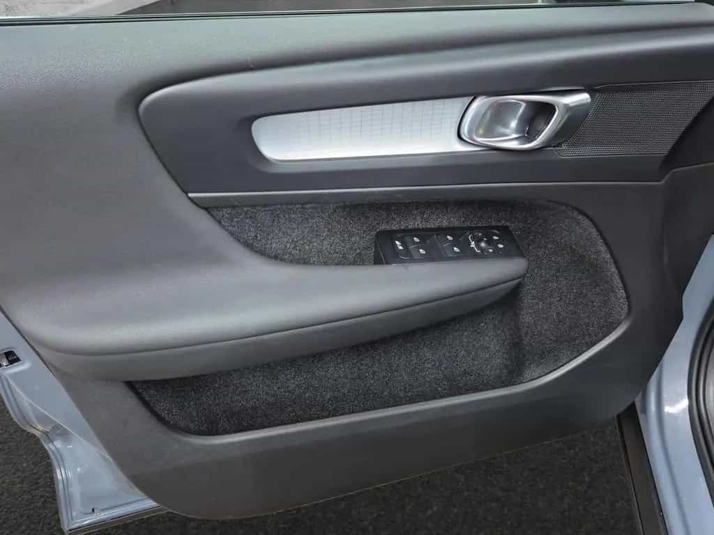 Volvo XC40 XC 40 B3 2WD Core 08/2022-photo-15