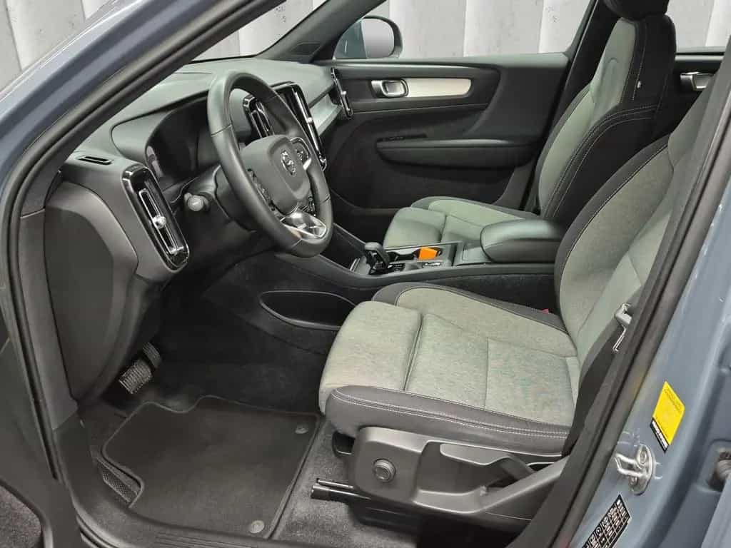 Volvo XC40 XC 40 B3 2WD Core 08/2022-photo-9