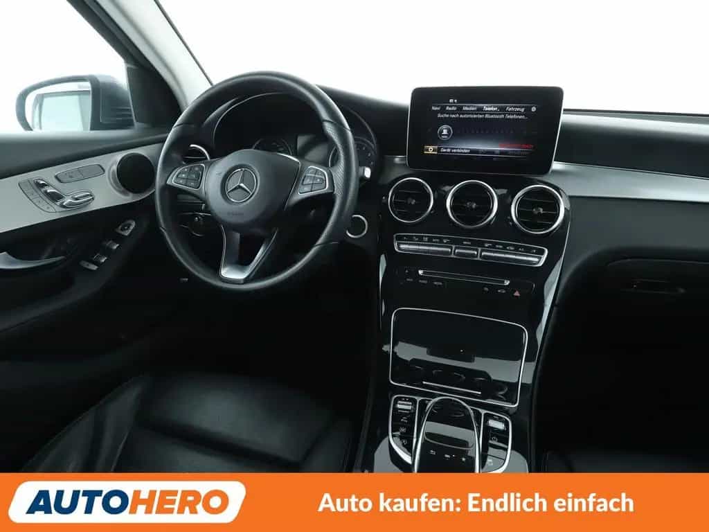 Mercedes-Benz GLC-Class 250 4Matic Exclusive Aut.*NAVI*LED*TEMPO*PDC 10/2017-photo-12