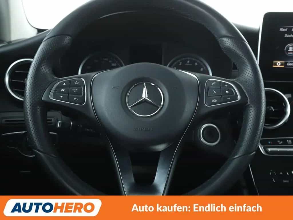 Mercedes-Benz GLC-Class 250 4Matic Exclusive Aut.*NAVI*LED*TEMPO*PDC 10/2017-photo-18