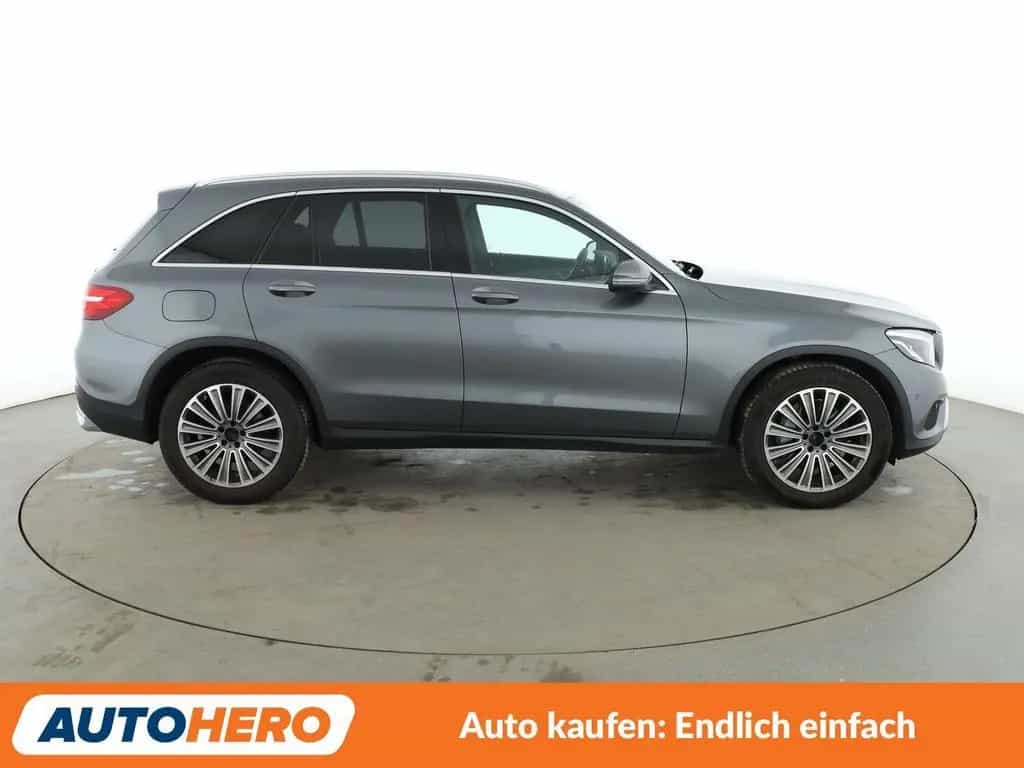 Mercedes-Benz GLC-Class 250 4Matic Exclusive Aut.*NAVI*LED*TEMPO*PDC 10/2017-photo-6