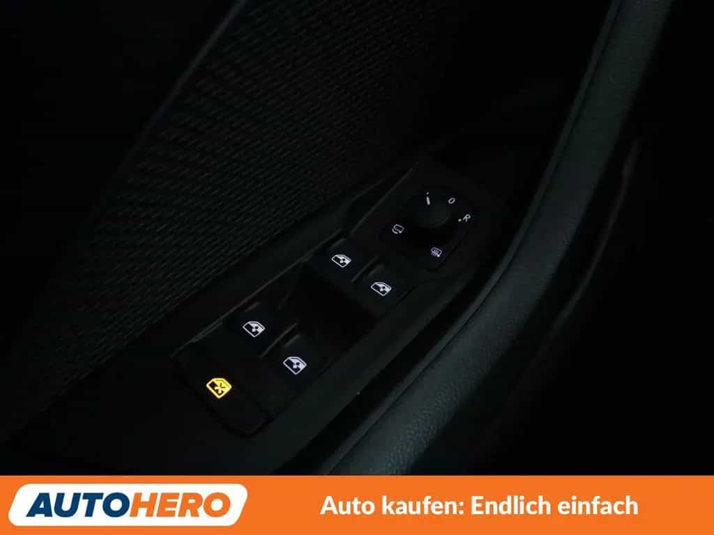 Skoda Octavia 1.5 TSI ACT Style*NAVI*LED*TEMPO*PDC* 01/2024-photo-27