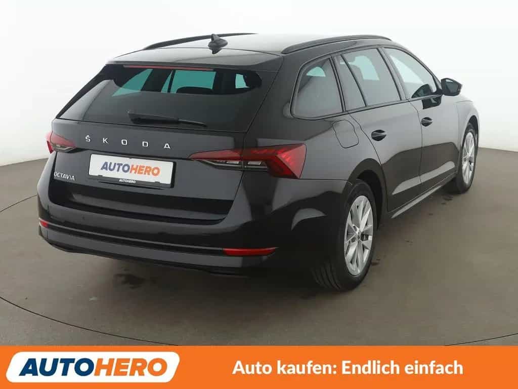 Skoda Octavia 1.5 TSI ACT Style*NAVI*LED*TEMPO*PDC* 01/2024-photo-5