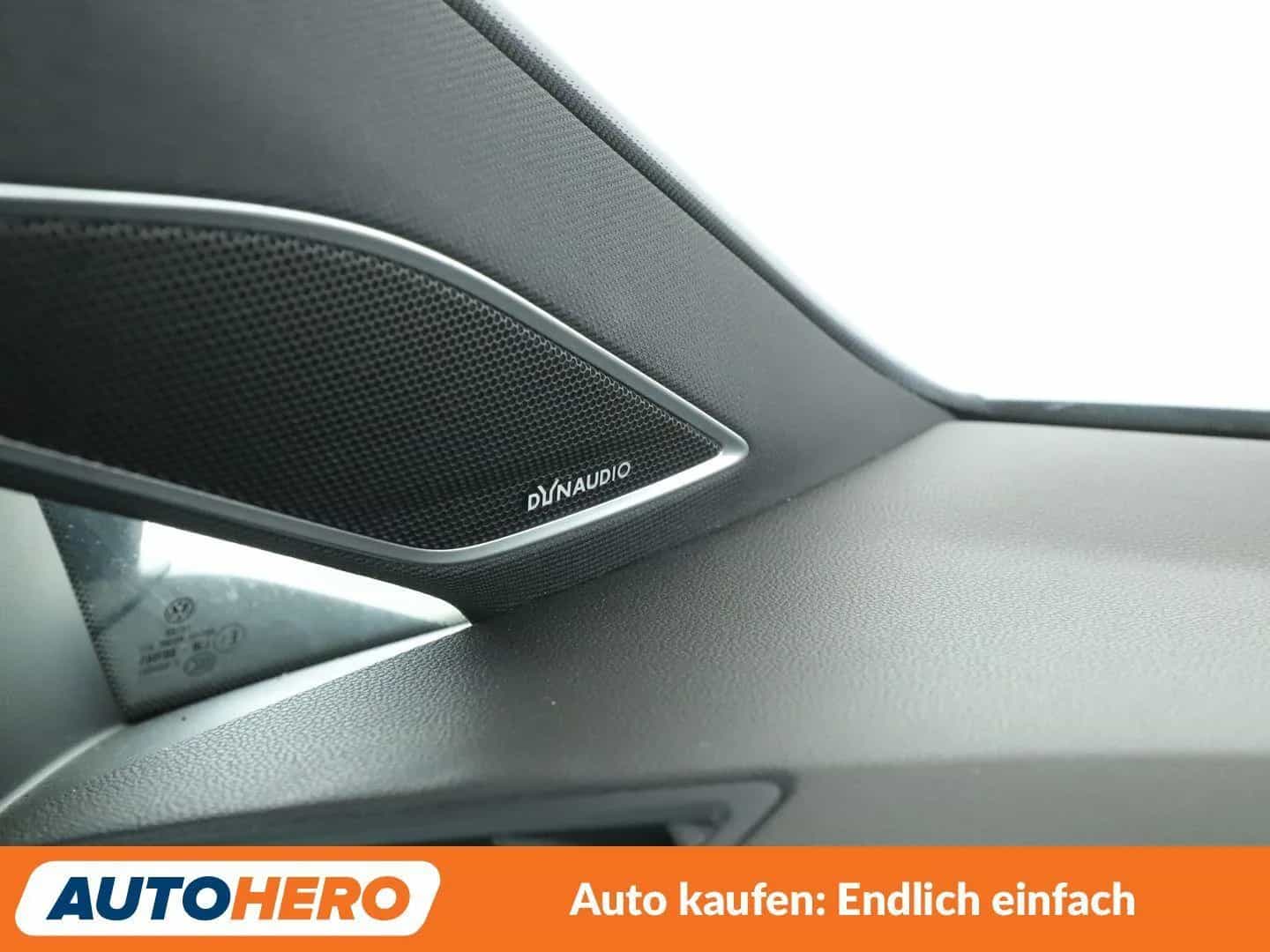 Volkswagen Golf 7 R 4M *MATRIX*DYNAUDIO*DCC*VIRTUAL*ACC*SHZ 06/2017-photo-27