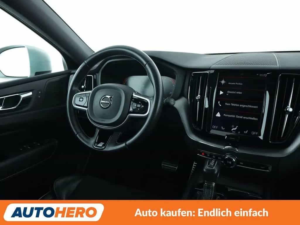 Volvo XC60 2.0 T5 R-Design AWD Aut.*NAVI*TEMPO*CAM* 12/2018-photo-12