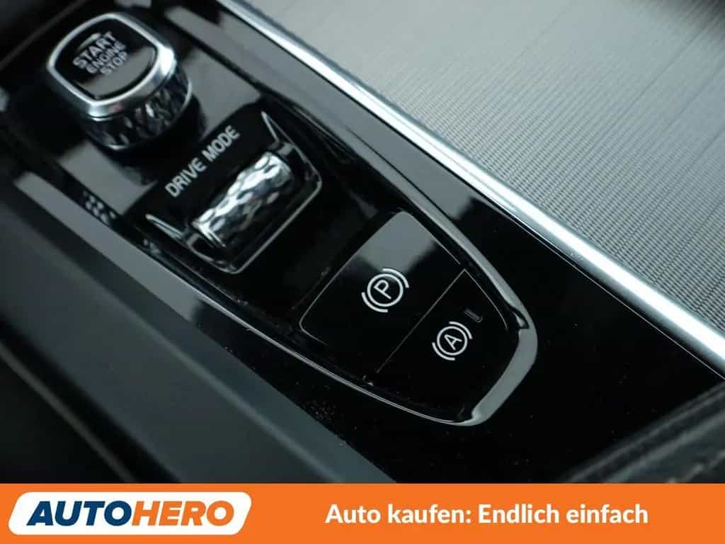 Volvo XC60 2.0 T5 R-Design AWD Aut.*NAVI*TEMPO*CAM* 12/2018-photo-25