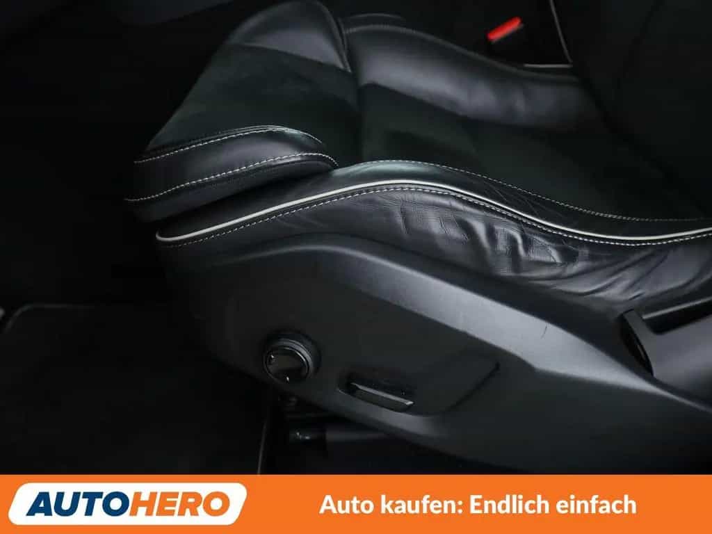 Volvo XC60 2.0 T5 R-Design AWD Aut.*NAVI*TEMPO*CAM* 12/2018-photo-36