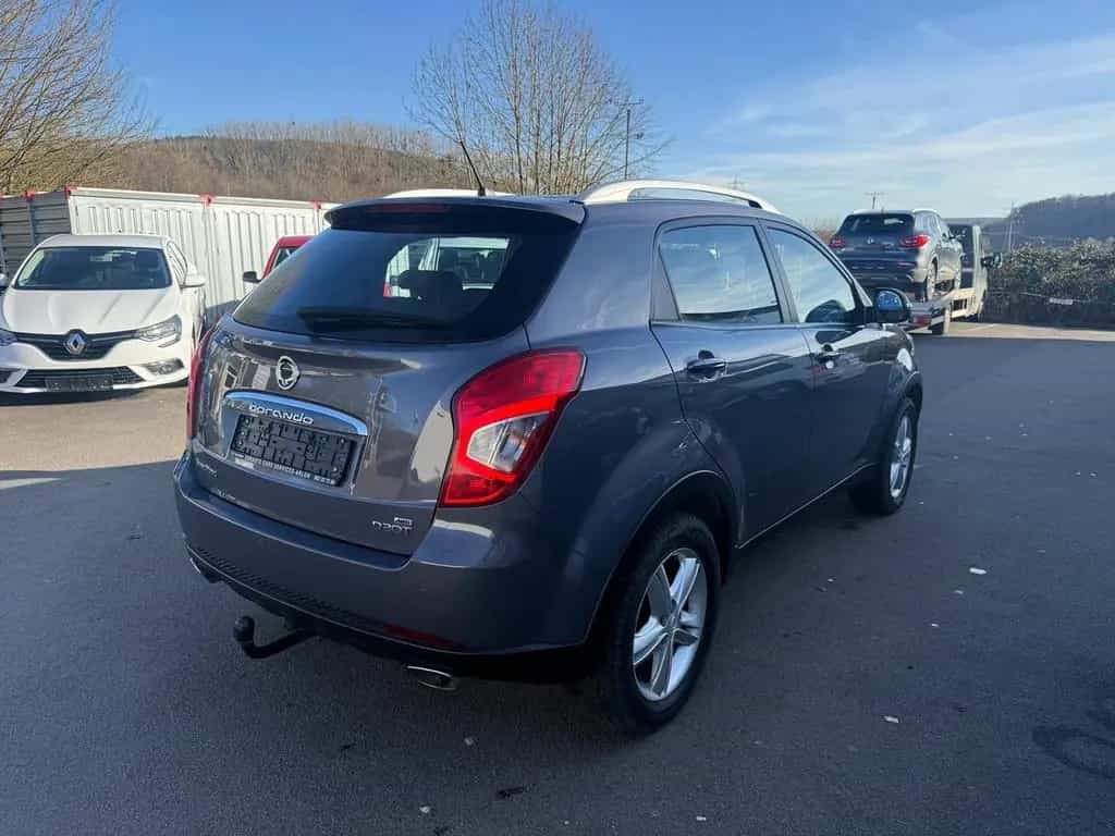 Ssangyong Korando Quartz 4x4 *SHZ,AHK,ALU,TOP* 04/2015-photo-12