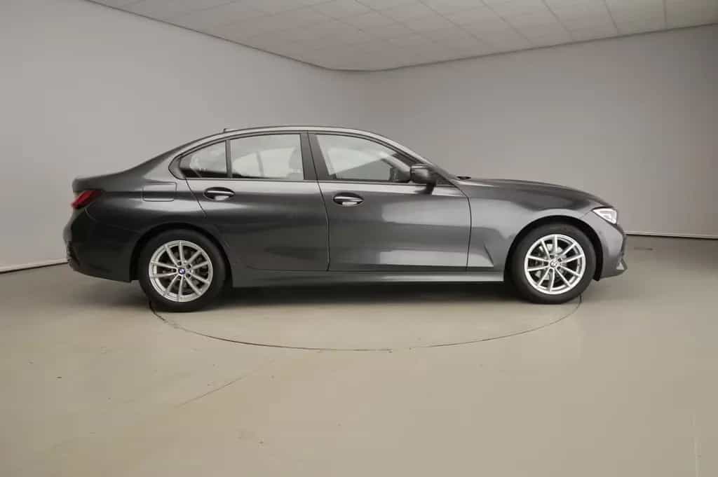 BMW 318 3 Serie Sedan 318i | Handbak !! | LED | navi 01/2022-photo-3