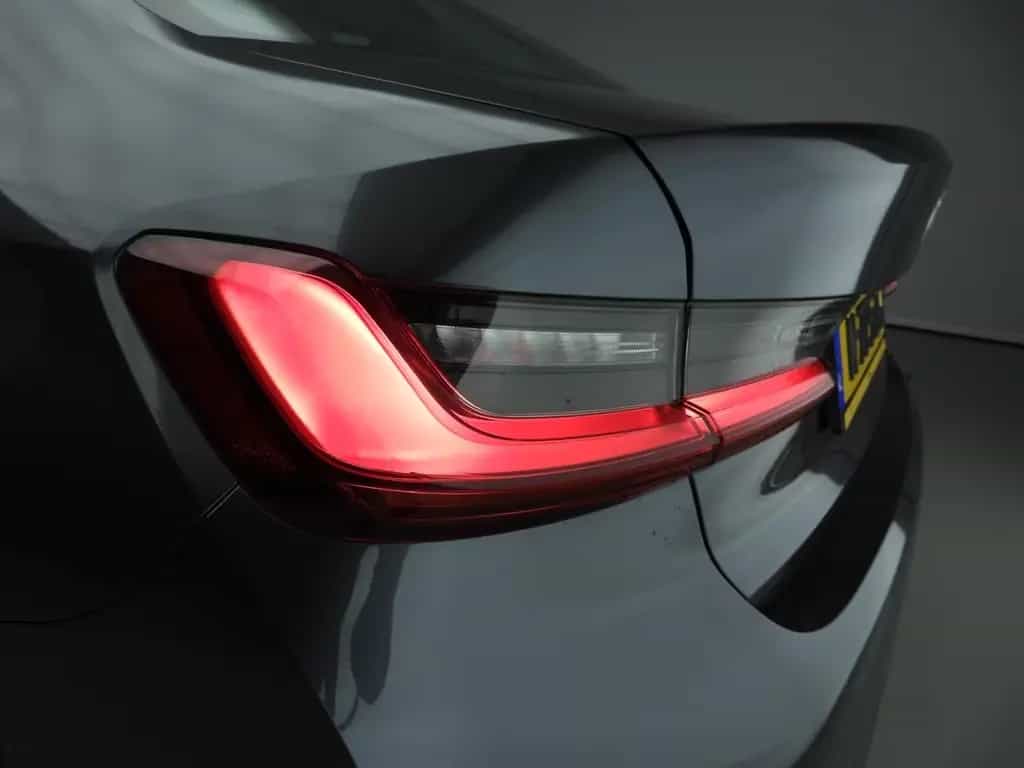 BMW 318 3 Serie Sedan 318i | Handbak !! | LED | navi 01/2022-photo-37