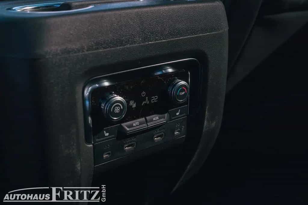 GMC Yukon Denali 4WD - 6,2l V8, TV null-photo-31