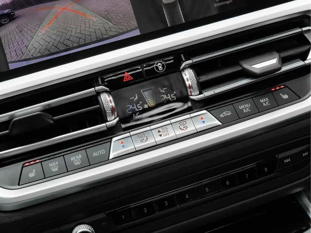 BMW 3 Series 320 3-serie 320d - Sportsitze - Schuif-/kantelda 11/2019-photo-33