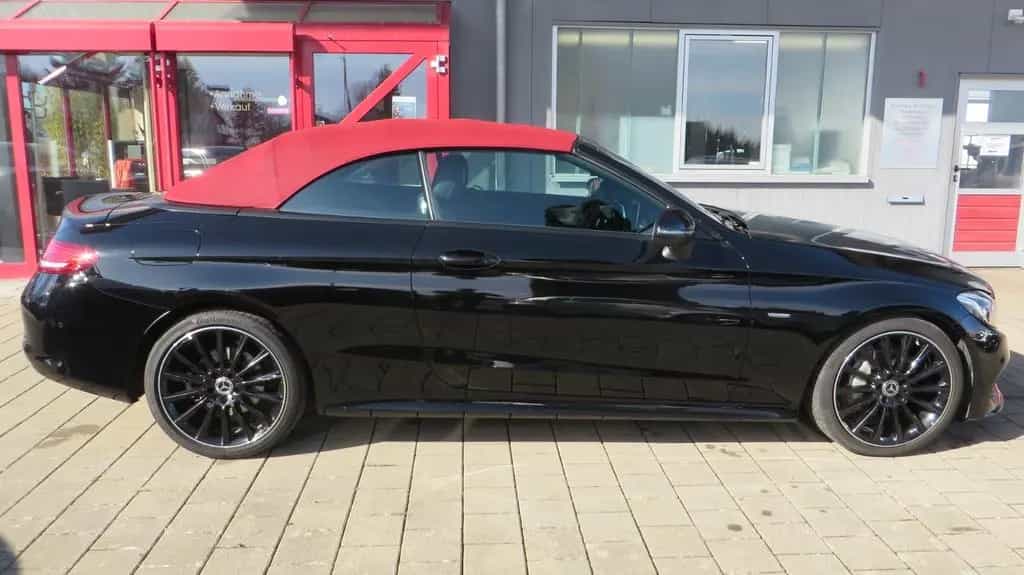 Mercedes-Benz C-Class 180 Cabrio AMG Night Edition 04/2018-photo-12
