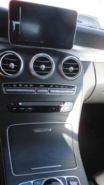 Mercedes-Benz C-Class 180 Cabrio AMG Night Edition 04/2018-photo-17