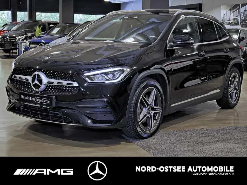 Mercedes-Benz GLA 250 4M AMG PANO PARKPAKET SOUND DAB LED NAVI 01/2021-photo-5