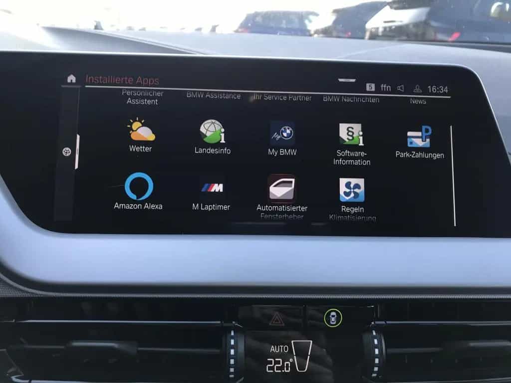 BMW 118 i Advantage DAB LED WLAN Tempomat Shz PDC 06/2024-photo-18