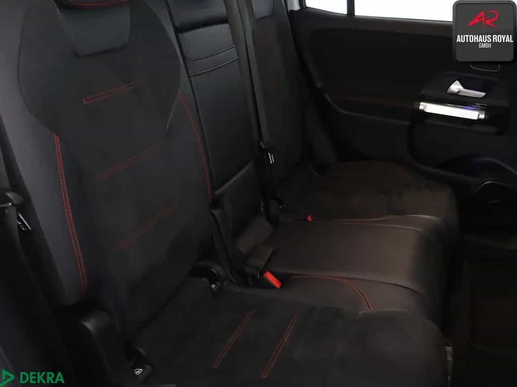Mercedes-Benz GLB 250 4M AMG NIGHT 360GRAD,KEYLESS,DISTRONIC 02/2020-photo-12