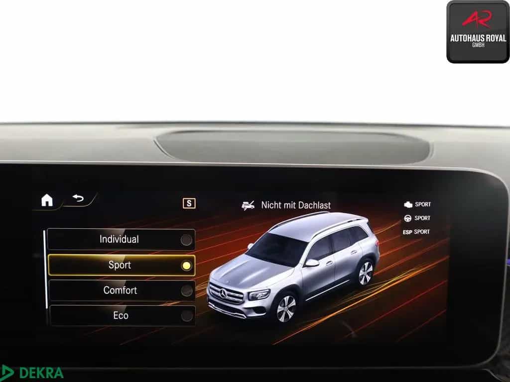 Mercedes-Benz GLB 250 4M AMG NIGHT 360GRAD,KEYLESS,DISTRONIC 02/2020-photo-16