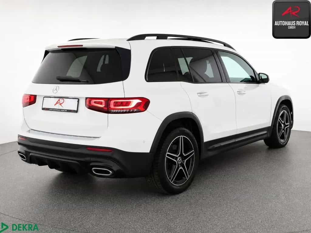Mercedes-Benz GLB 250 4M AMG NIGHT 360GRAD,KEYLESS,DISTRONIC 02/2020-photo-4