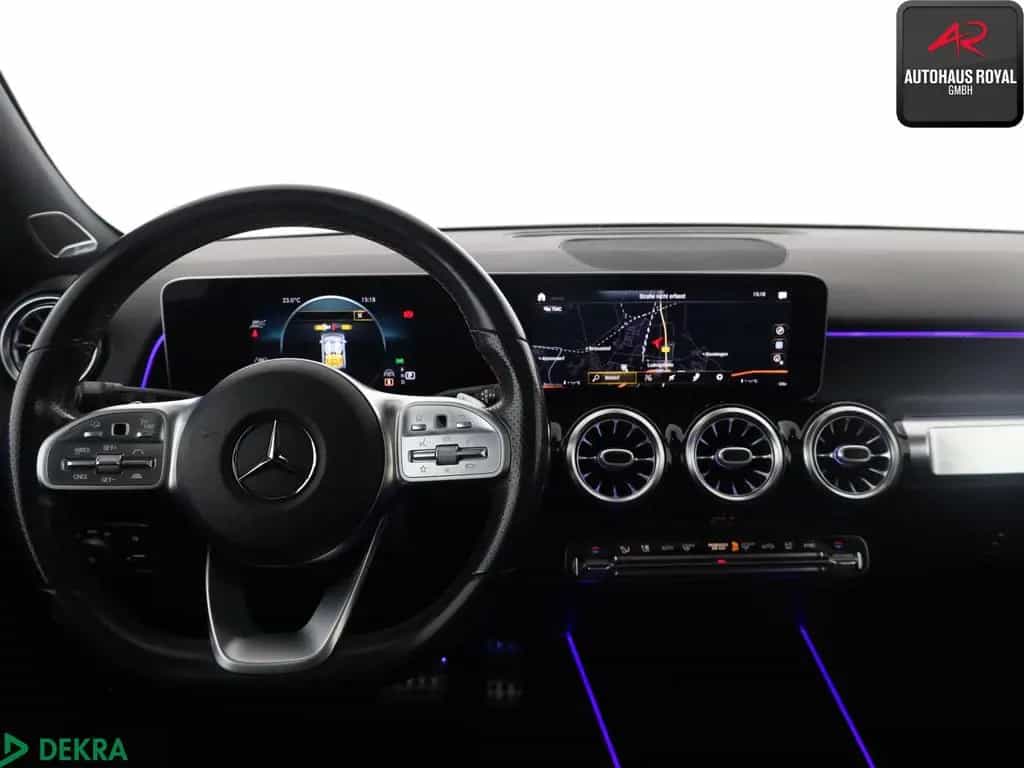 Mercedes-Benz GLB 250 4M AMG NIGHT 360GRAD,KEYLESS,DISTRONIC 02/2020-photo-9