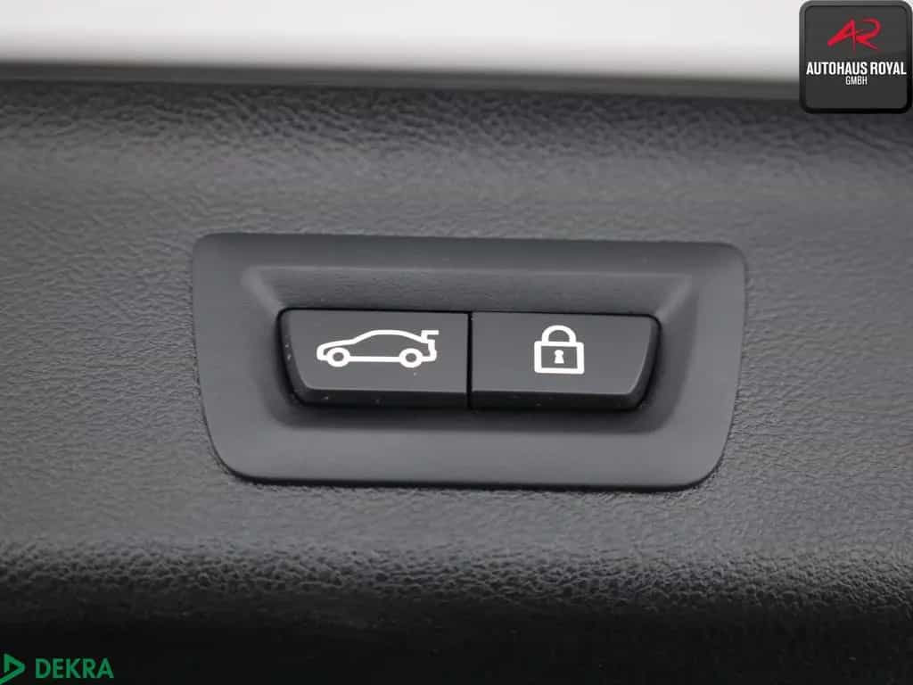BMW 5 Series 530 i T SPORT LINE SHADOW KEYLESS,H/K,KAMERA,SH 09/2017-photo-25